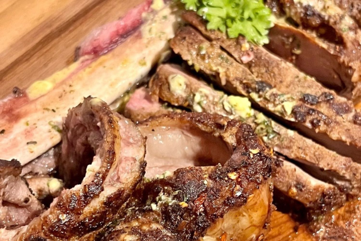 Tomahawk (24 hr. pre-order only) 